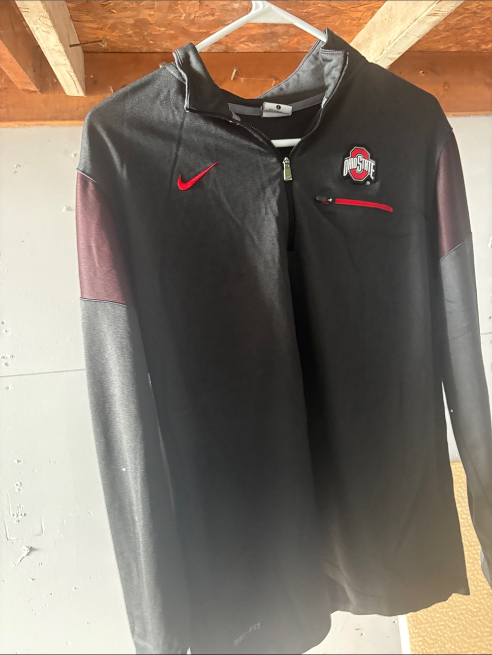 Ohio State Buckeyes Nike Black Quarter Zip Jacket, Size Men’s Large
